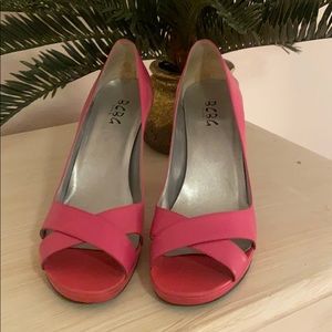 BCBG Paris Barbie pink heels